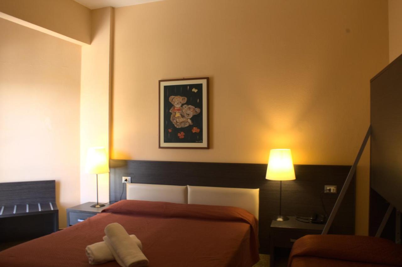 Hotel Palace Varazze Exterior photo